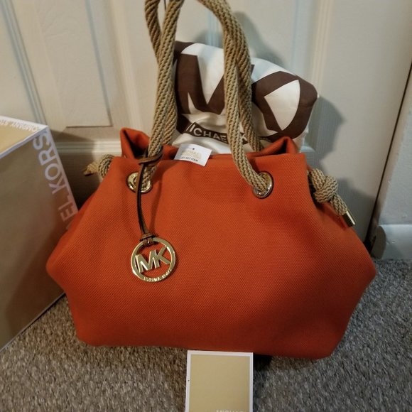 Michael Kors Handbags - ON SALE  NWT Michael Kors Rope Tote